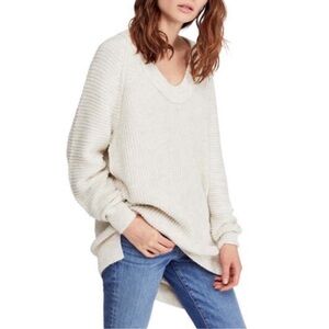 FREE PEOPLE  
Sunday Scoop Sweater
